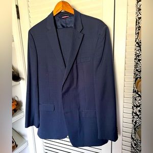 Tommy Hilfiger Men’s Suit